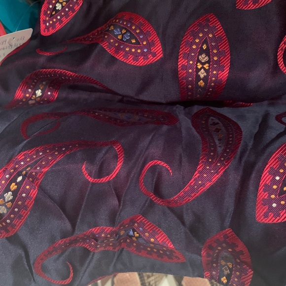 Men’s pocket square - Picture 2 of 6